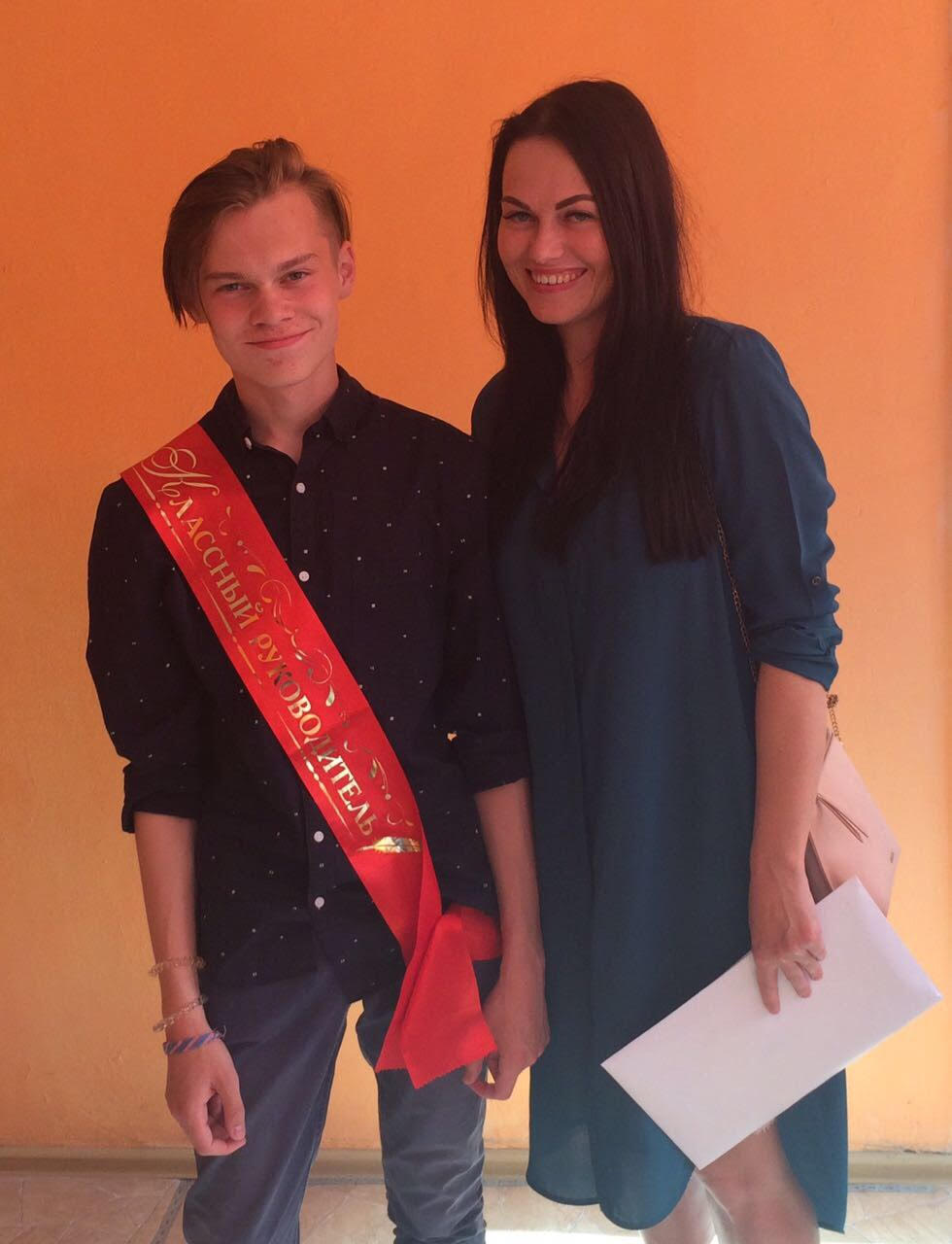 Мотивация. МОЕЙ МАМЕ 36, А КАК ВЫГЛЯДИТ ТВОЯ МАМА?