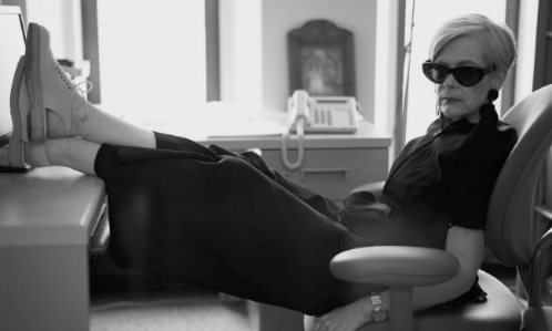 БОРОТЬСЯ С НЕВИДИМОСТЬЮ, КОТОРАЯ ПРИХОДИТ С ВОЗРАСТОМ